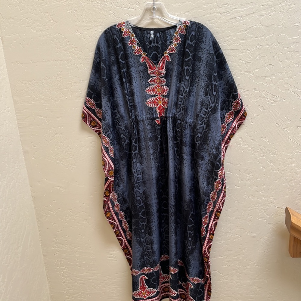 Woman’s Bohemian coverup Maxi Dress Hawaiian luau pool side summer party XL